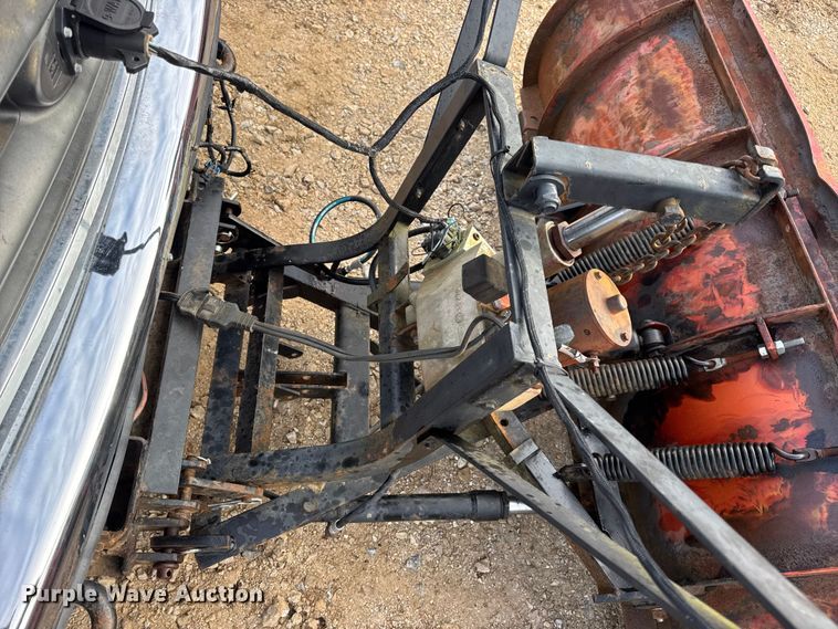 image for item DW6725 2001 Ford F250 Super Duty XLT SuperCab pickup truck