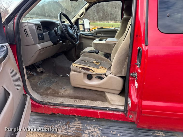 image for item DW6725 2001 Ford F250 Super Duty XLT SuperCab pickup truck