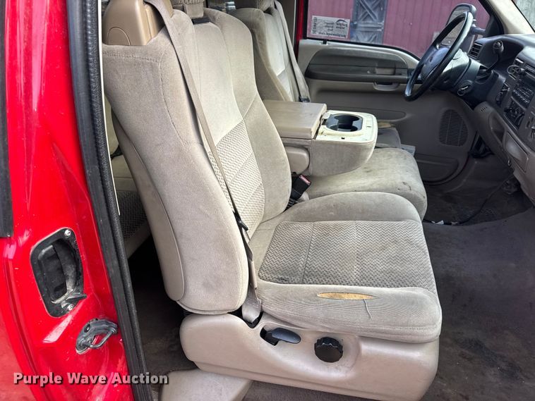 image for item DW6725 2001 Ford F250 Super Duty XLT SuperCab pickup truck