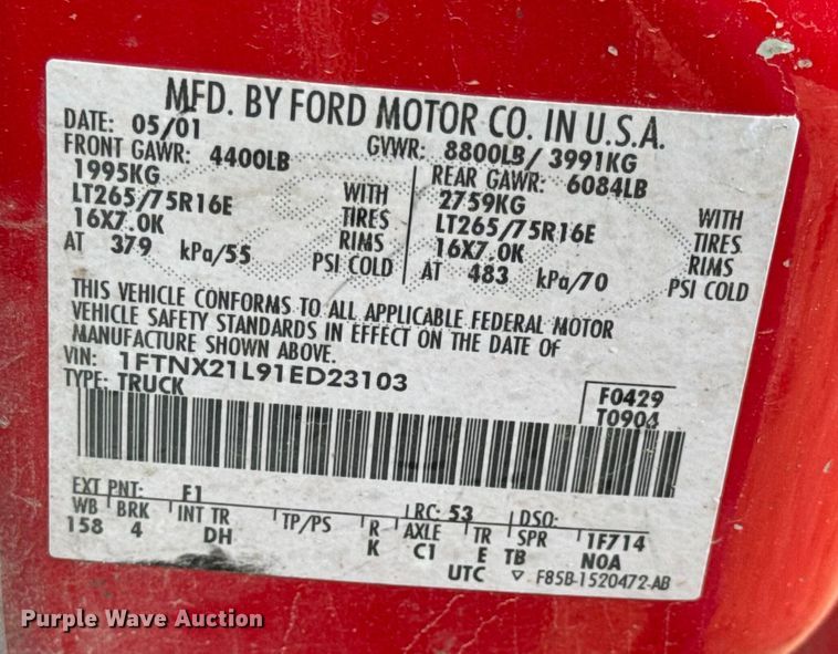 image for item DW6725 2001 Ford F250 Super Duty XLT SuperCab pickup truck