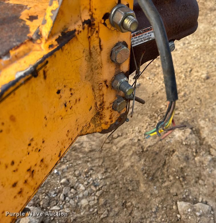 image for item DW6726 2014 Red Oak Mfg. Inc. utility trailer