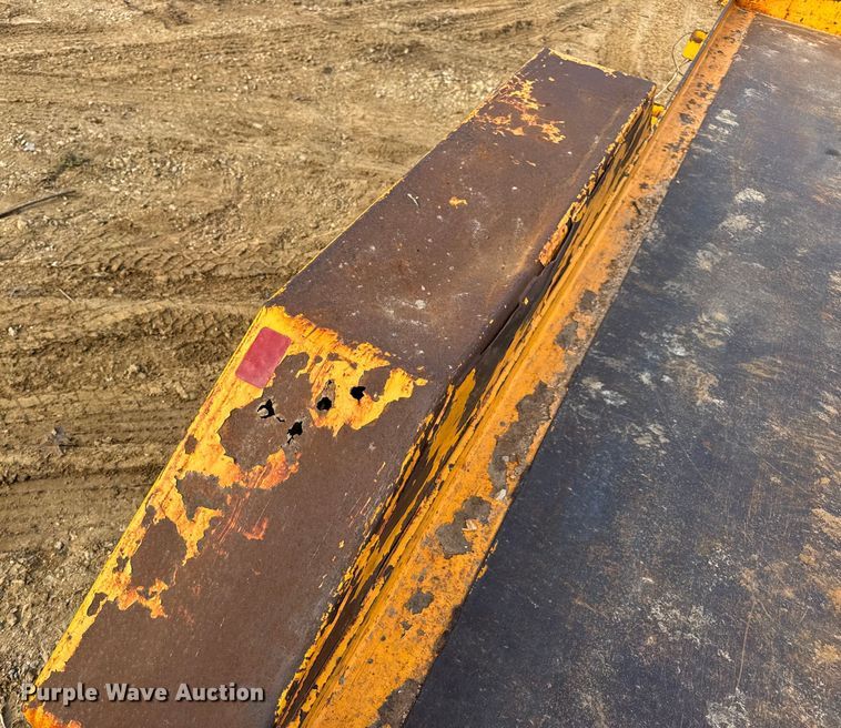 image for item DW6726 2014 Red Oak Mfg. Inc. utility trailer