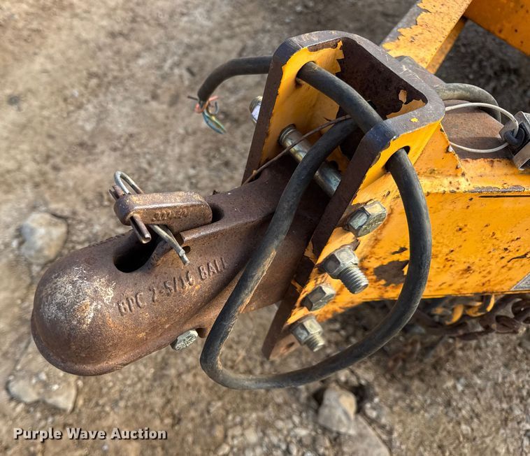image for item DW6726 2014 Red Oak Mfg. Inc. utility trailer