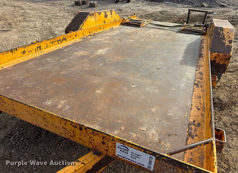 image for item DW6726 2014 Red Oak Mfg. Inc. utility trailer