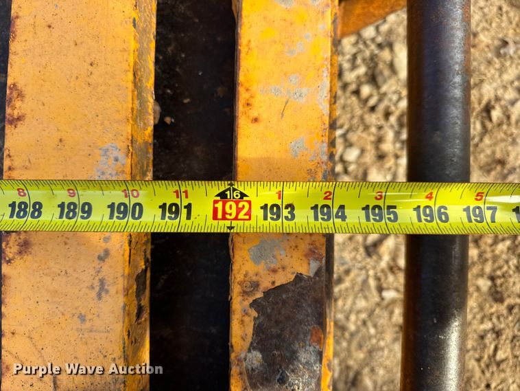 image for item DW6726 2014 Red Oak Mfg. Inc. utility trailer