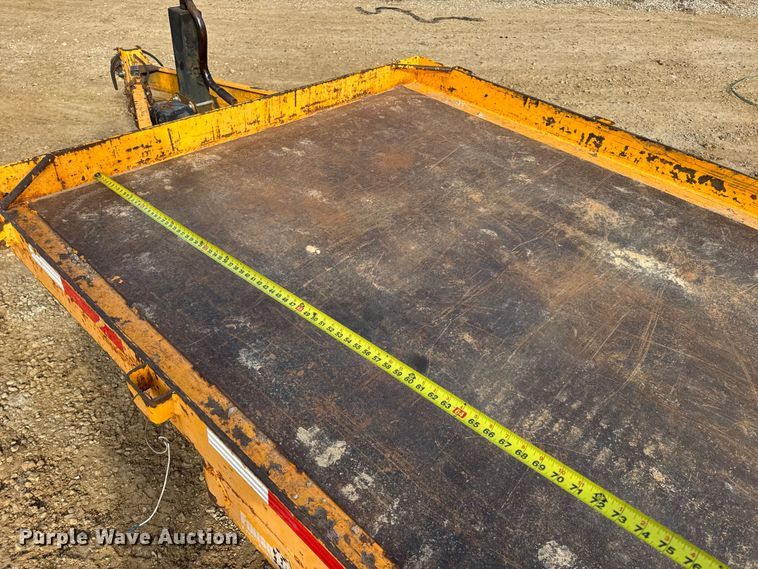 image for item DW6726 2014 Red Oak Mfg. Inc. utility trailer