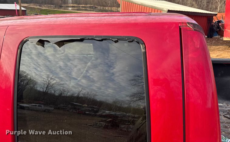 image for item DW6729 2004 Ford F250 Super Duty XLT Crew Cab pickup truck