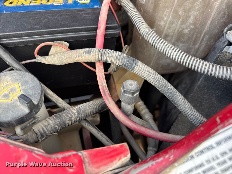 image for item DW6729 2004 Ford F250 Super Duty XLT Crew Cab pickup truck