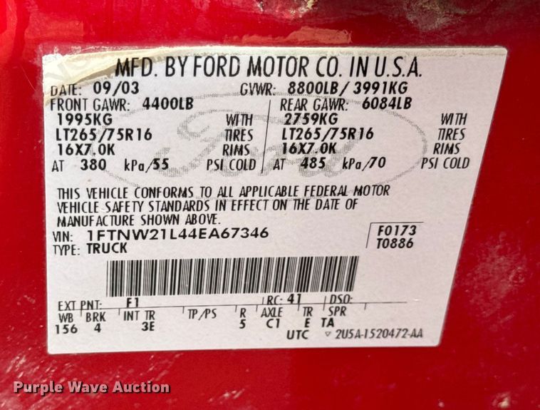 image for item DW6729 2004 Ford F250 Super Duty XLT Crew Cab pickup truck