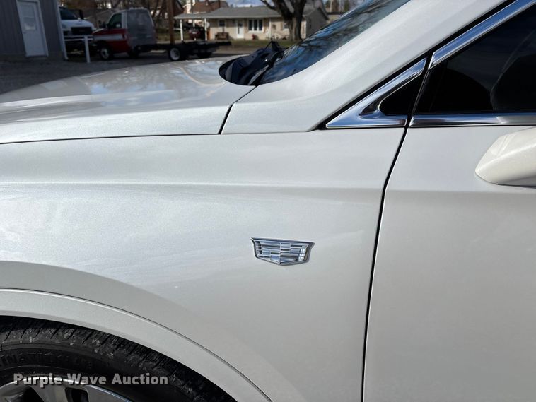 image for item DW7316 2020 Cadillac XT6 SUV