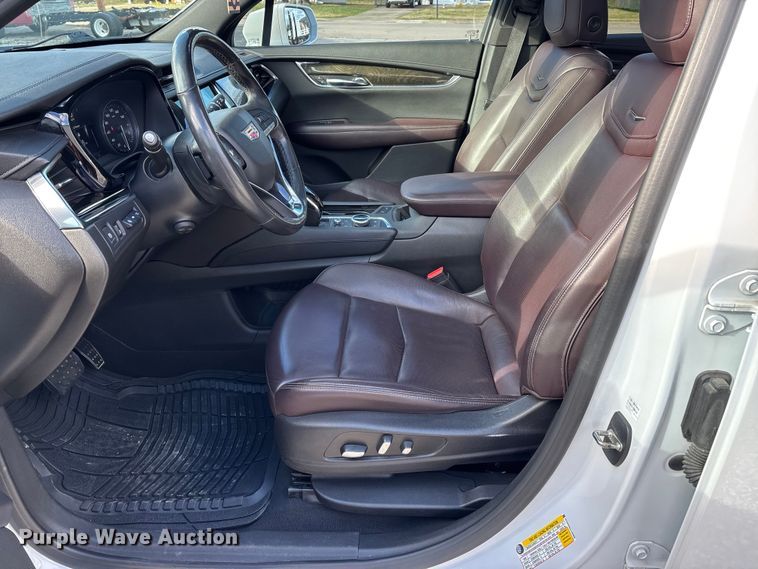 image for item DW7316 2020 Cadillac XT6 SUV