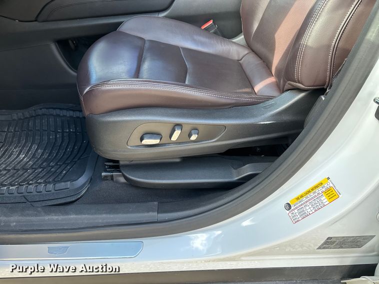 image for item DW7316 2020 Cadillac XT6 SUV