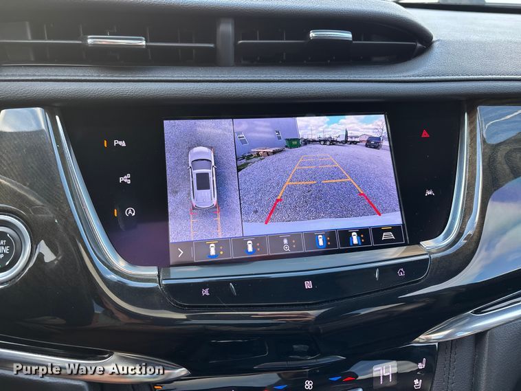 image for item DW7316 2020 Cadillac XT6 SUV