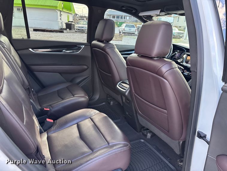 image for item DW7316 2020 Cadillac XT6 SUV