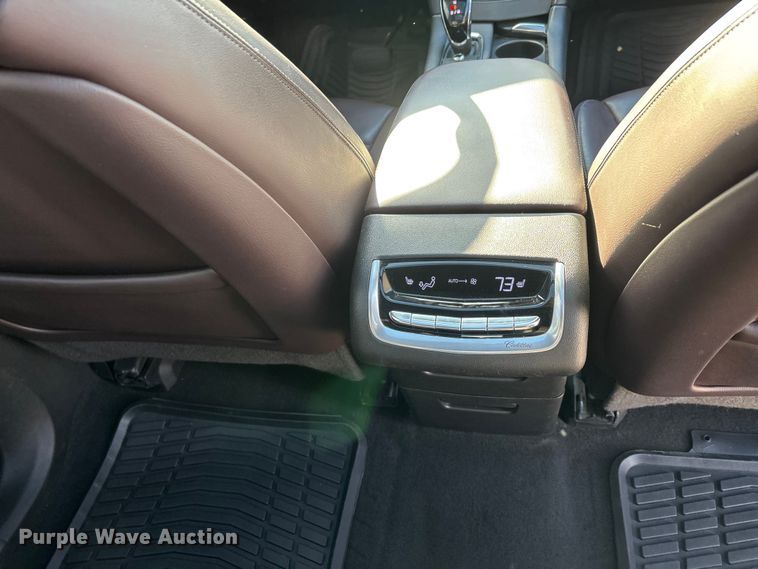 image for item DW7316 2020 Cadillac XT6 SUV