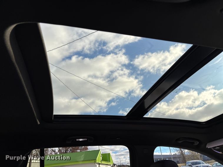 image for item DW7316 2020 Cadillac XT6 SUV