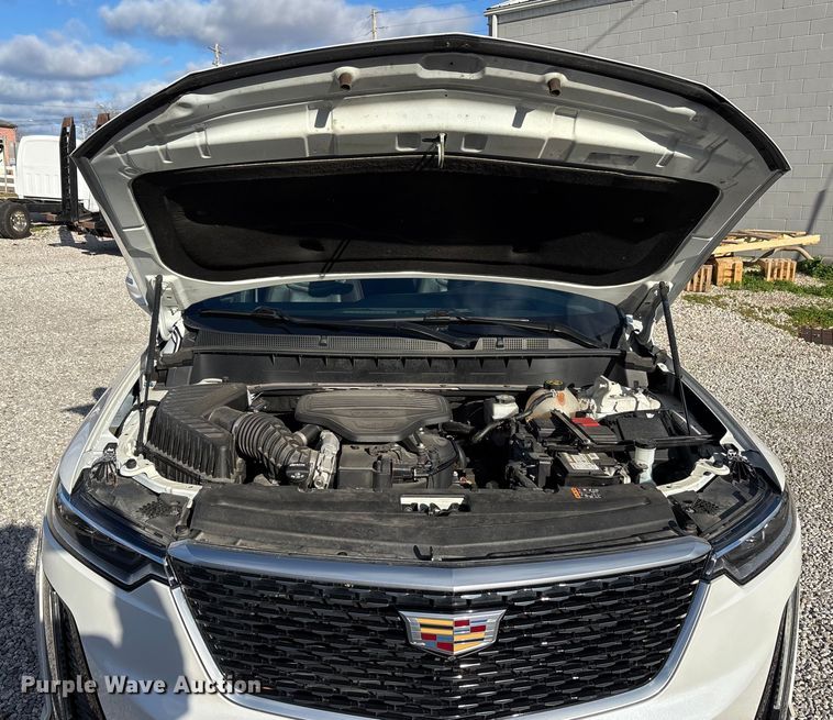 image for item DW7316 2020 Cadillac XT6 SUV