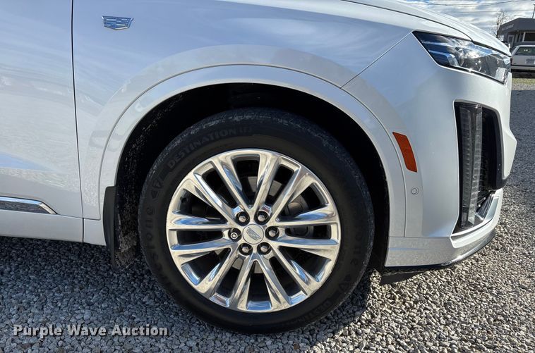 image for item DW7316 2020 Cadillac XT6 SUV