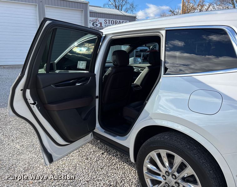 image for item DW7316 2020 Cadillac XT6 SUV