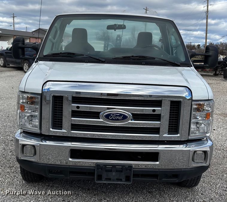 CAMIóN CHASIS 2016 FORD E450