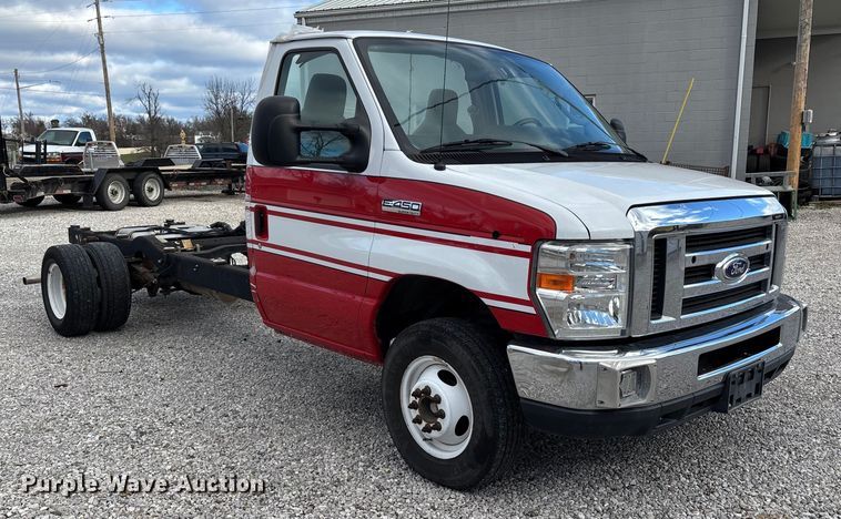 CAMIóN CHASIS 2016 FORD E450