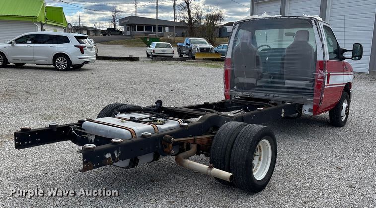 CAMIóN CHASIS 2016 FORD E450