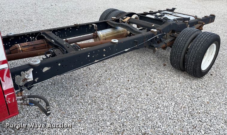 image for item DW7317 2016 Ford E450 van cab and chassis