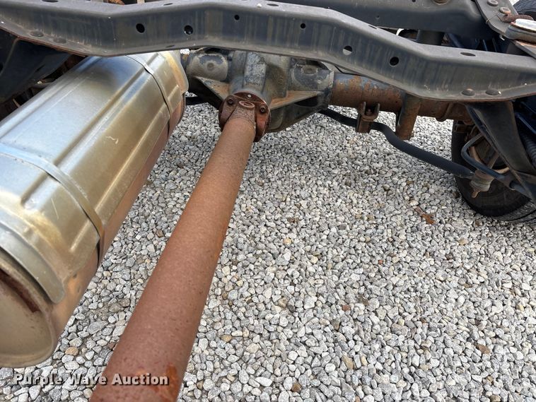 image for item DW7317 2016 Ford E450 van cab and chassis