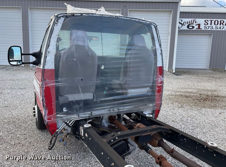 image for item DW7317 2016 Ford E450 van cab and chassis