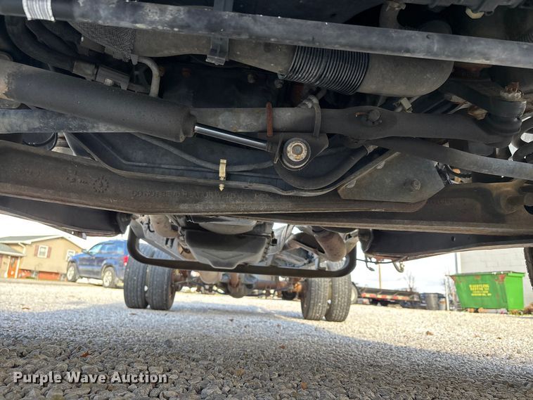 image for item DW7317 2016 Ford E450 van cab and chassis