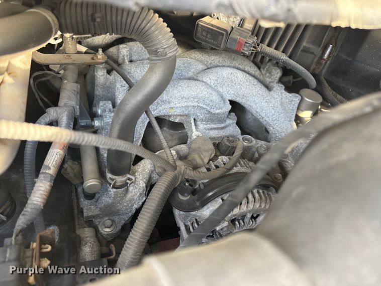 image for item DW7317 2016 Ford E450 van cab and chassis