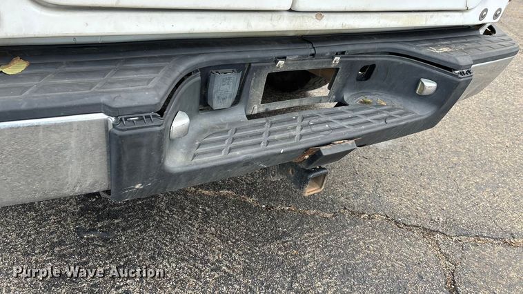 image for item DW7332 2012 Chevrolet Silverado 1500 pickup truck