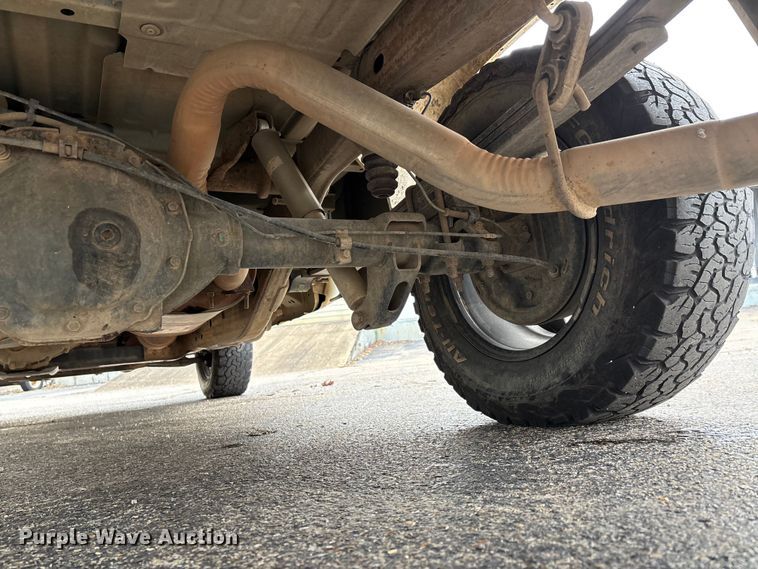 image for item DW7332 2012 Chevrolet Silverado 1500 pickup truck