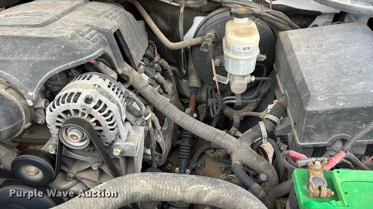 image for item DW7332 2012 Chevrolet Silverado 1500 pickup truck