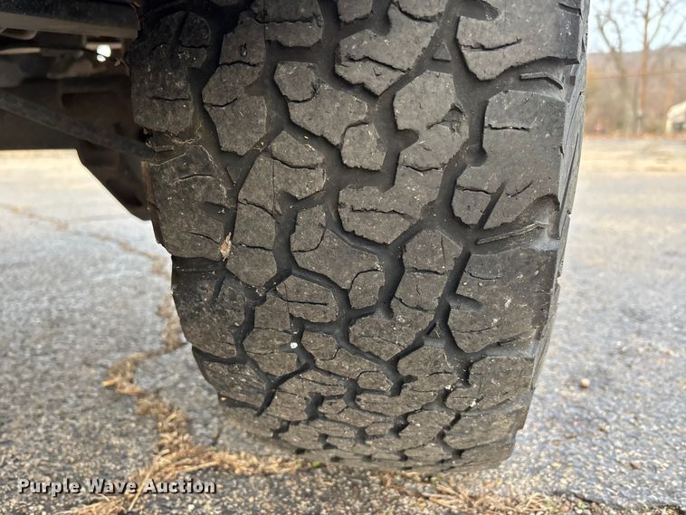 image for item DW7332 2012 Chevrolet Silverado 1500 pickup truck