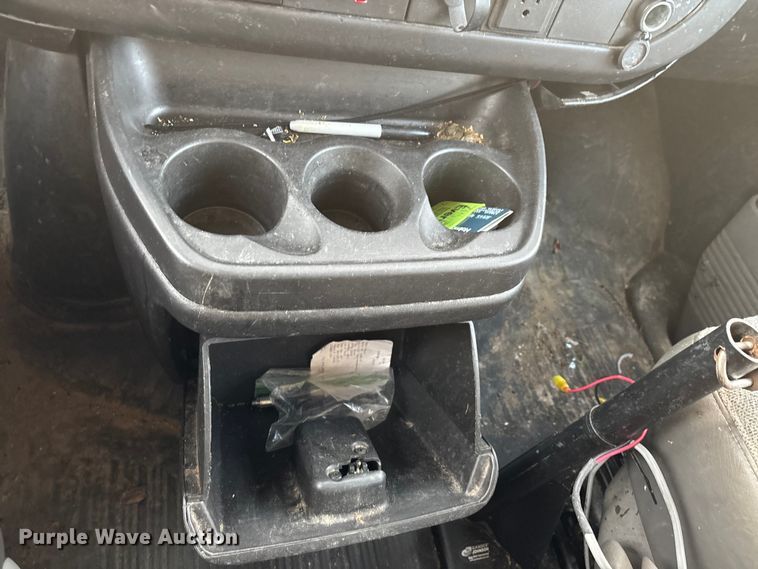 image for item DW7333 2017 Chevrolet Express 2500 van