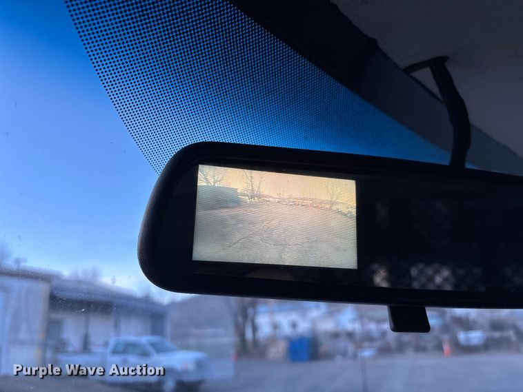 image for item DW7333 2017 Chevrolet Express 2500 van