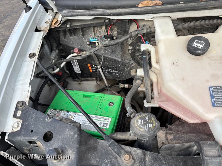 image for item DW7333 2017 Chevrolet Express 2500 van