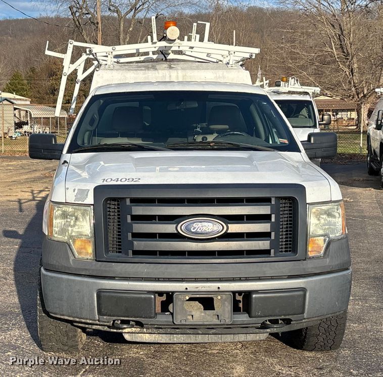 image for item DW7334 2010 Ford F150 pickup truck