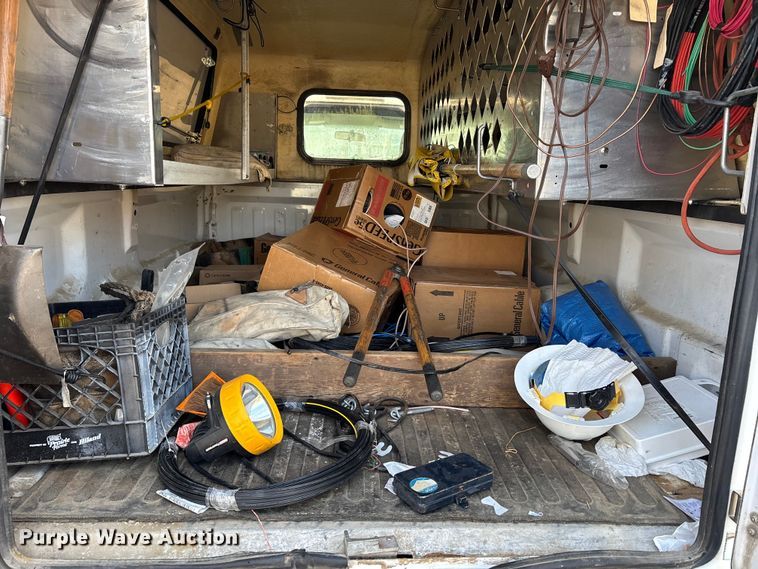 image for item DW7334 2010 Ford F150 pickup truck