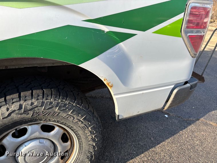 image for item DW7334 2010 Ford F150 pickup truck