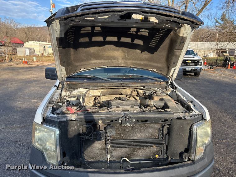 image for item DW7334 2010 Ford F150 pickup truck