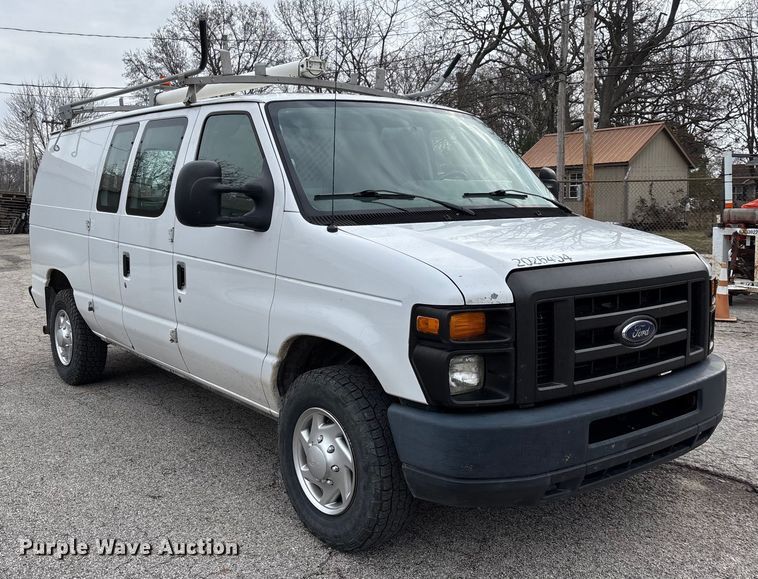 image for item DW7335 2012 Ford E250 van