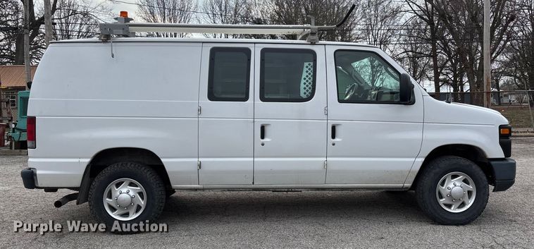 image for item DW7335 2012 Ford E250 van