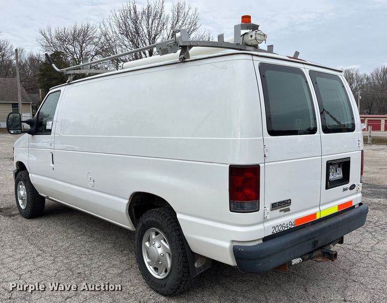 image for item DW7335 2012 Ford E250 van