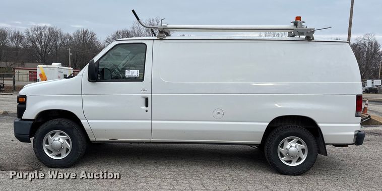 image for item DW7335 2012 Ford E250 van