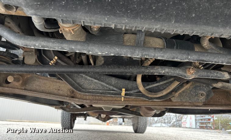 image for item DW7335 2012 Ford E250 van