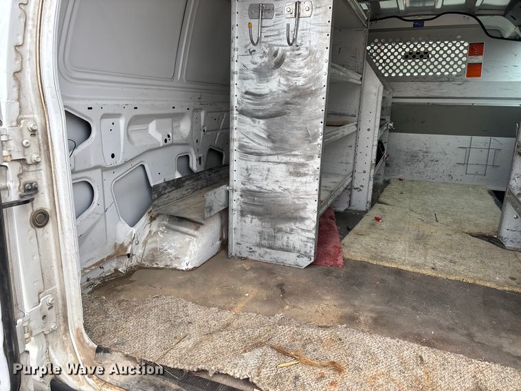 image for item DW7335 2012 Ford E250 van