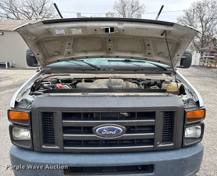 image for item DW7335 2012 Ford E250 van