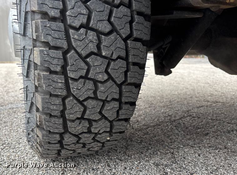 image for item DW7335 2012 Ford E250 van